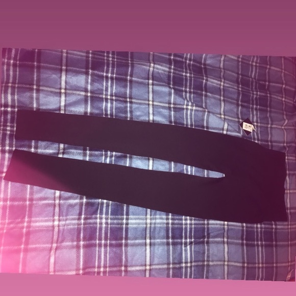 BNWT Revamped woman’s size extra small leggings - Picture 6 of 9